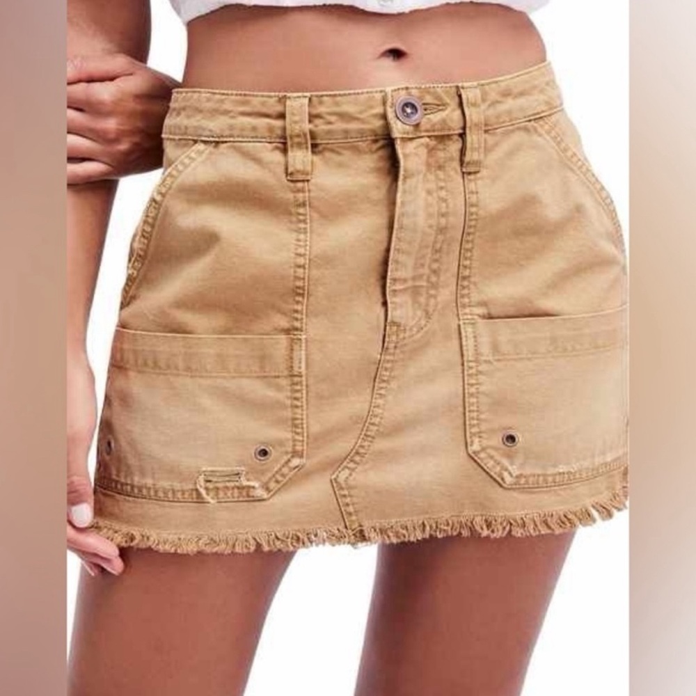 Darling Free People Tan Cargo Skirt